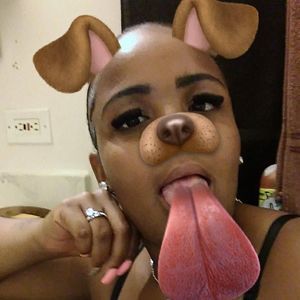 Meet your Posher, Genetta